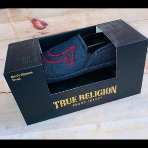 TRUE RELIGION Slippers NEW!